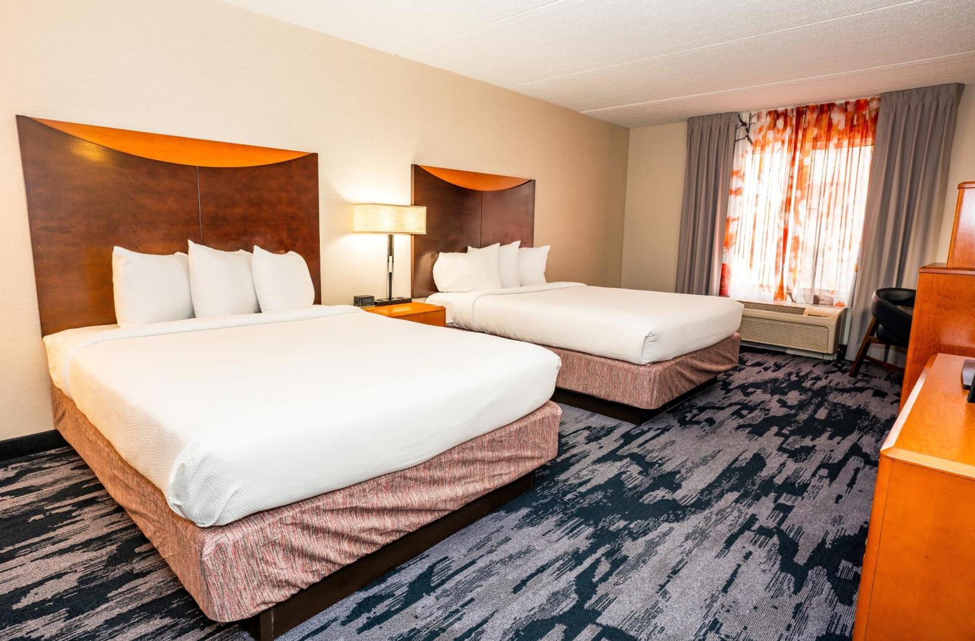 Fairfield & By Marriott Downtown/alamo Plaza 3*